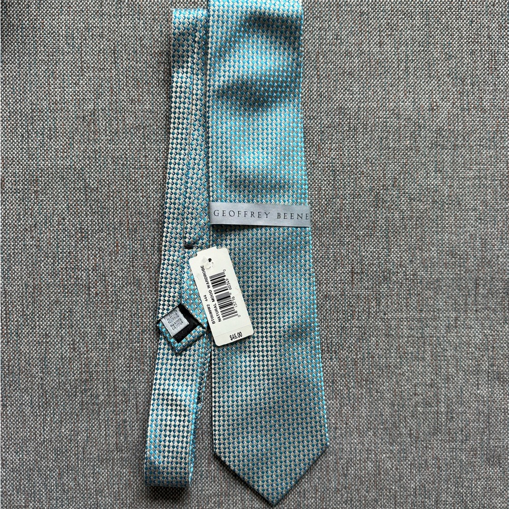 Geoffrey Beene Aqua Geometric Men's Tie